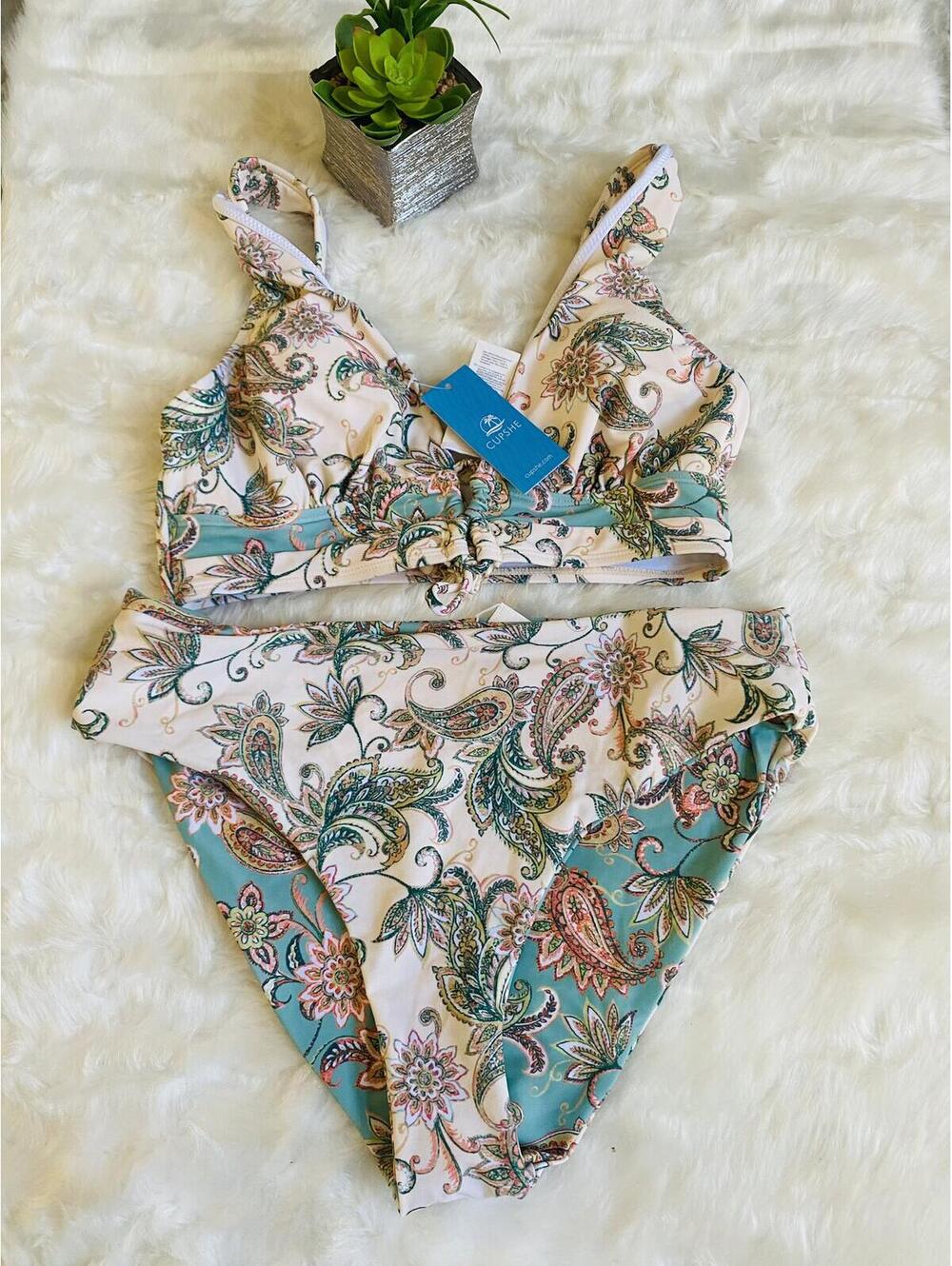 Cupshe Two-Piece Reversible Paisley Print Bikini Set Medium